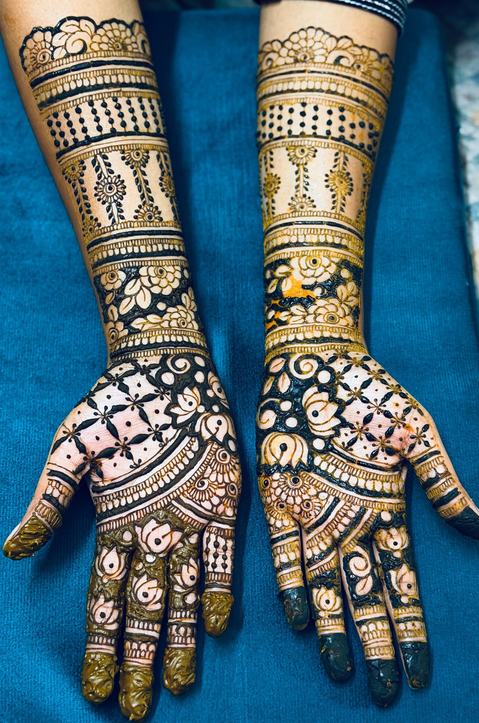 Bridal mehendi design 1 by Henna Tales by Thaash, mehendi artist in Bangalore