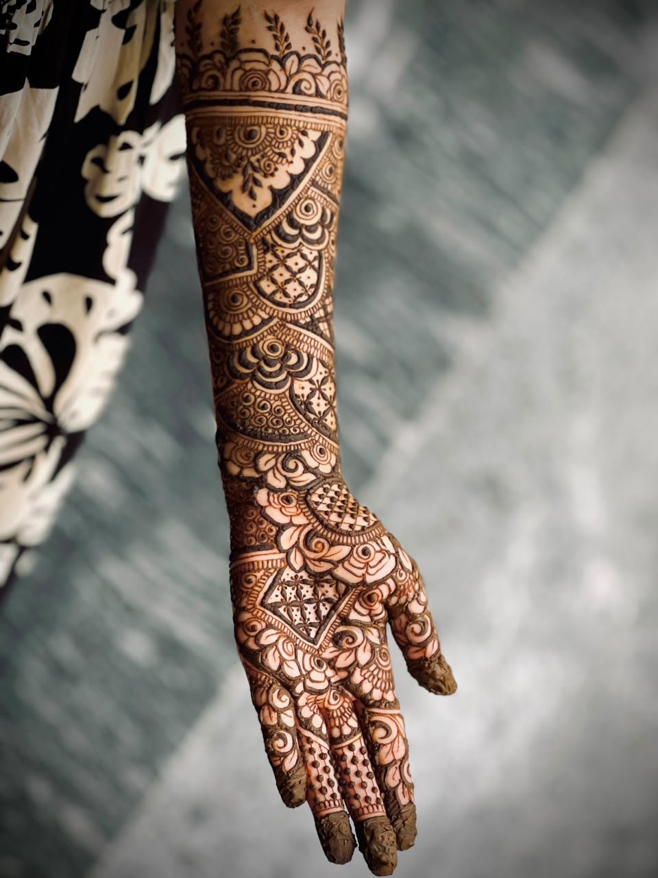 Bridal mehendi design 25 by Henna Tales by Thaash, mehendi artist in Bangalore